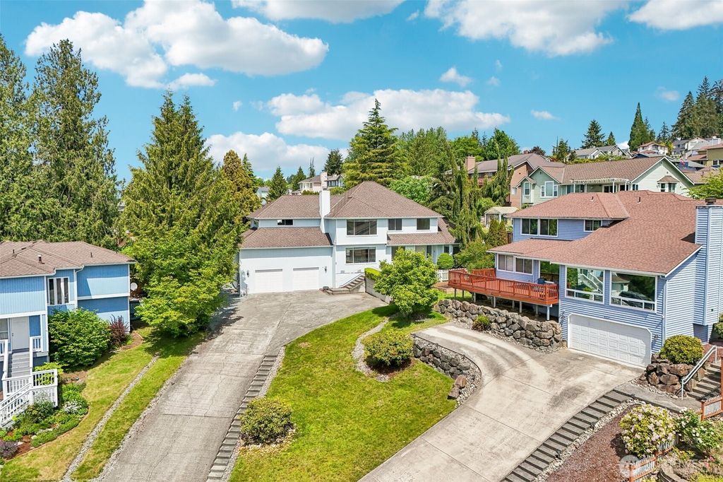 Photo of 5223 68th Drive NE, Marysville, WA 98270 (MLS # 2527758)