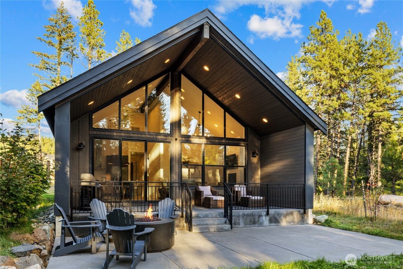 21 Panorama Drive