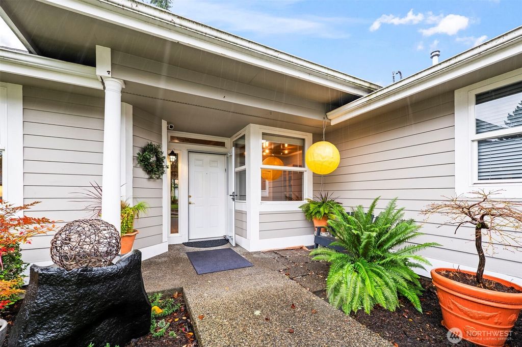 Photo of 1113 Garden Circle, Fircrest, WA 98466 (MLS # 2460307)