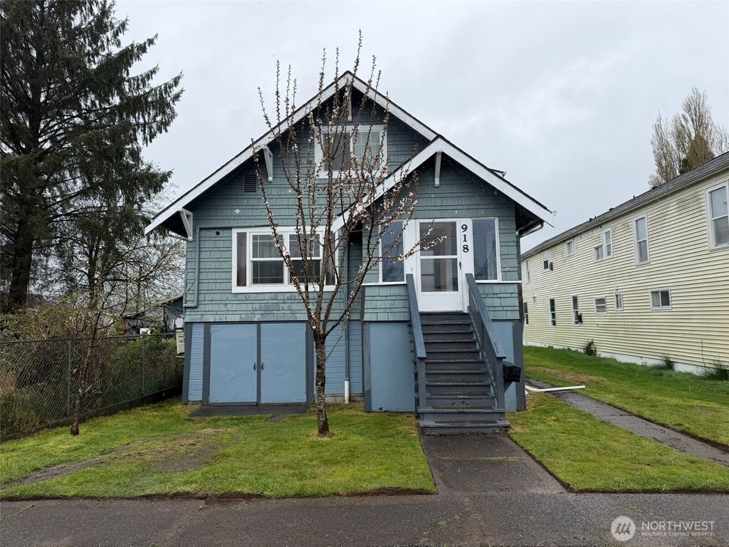 Photo of 918 W Cushing Street, Aberdeen, WA 98520 (MLS # 2505103)