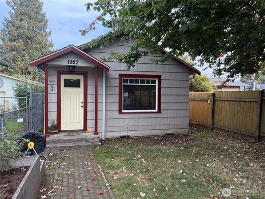 1927 WETMORE AVE, EVERETT, WA 98201 - Image 9a7b01d072bfb8a243eebc6c2796d22d/3747463047