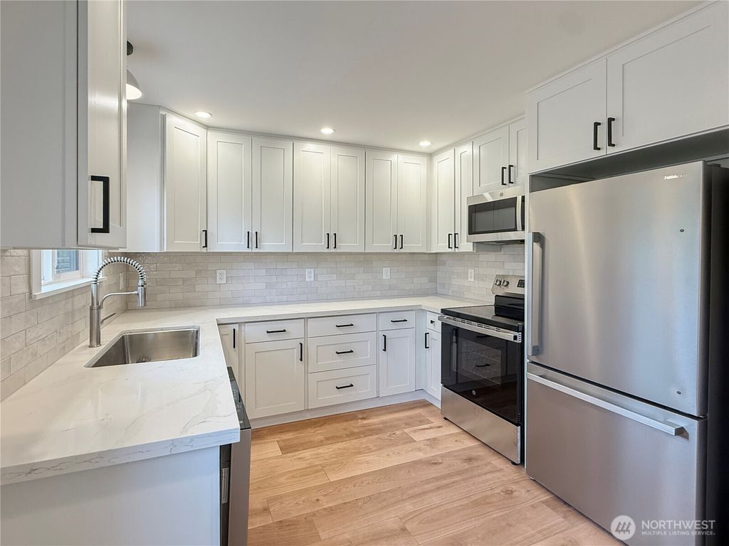 Photo of 7820 64th Street SE #A, Snohomish, WA 98290 (MLS # 2477470)