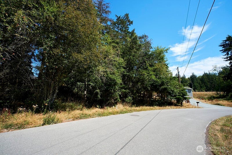 2 Sycamore Road