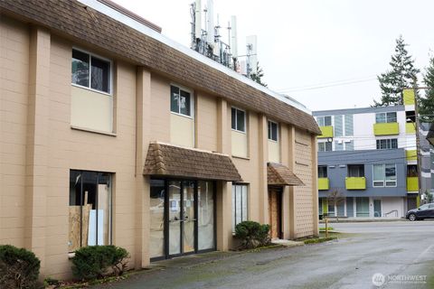 Photo of 14310 Greenwood Avenue N, Seattle, WA 98133 (MLS # 2469088)