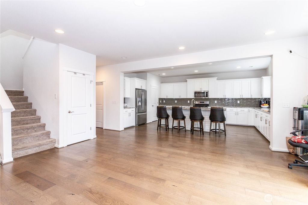 Photo of 27432 14th Place S, Des Moines, WA 98198 (MLS # 2489415)