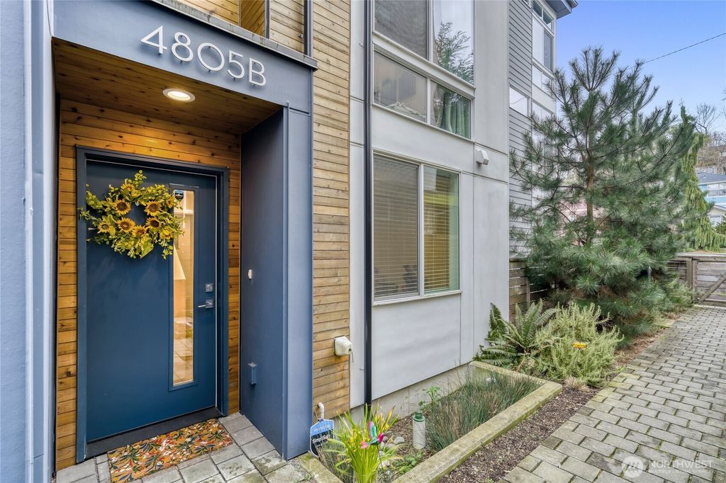 Photo of 4805 B Delridge Way SW, Seattle, WA 98106 (MLS # 2486667)