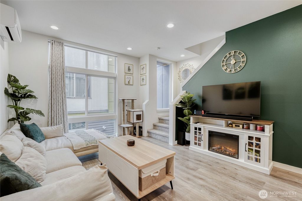 Photo of 4805 B Delridge Way SW, Seattle, WA 98106 (MLS # 2486667)