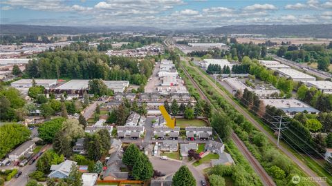 MLS: 2376961