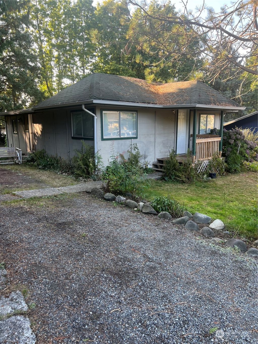 Photo of 4434 Forest Drive, Everett, WA 98203 (MLS # 2154857)