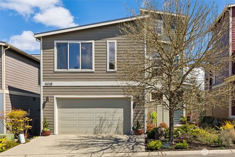 Photo of 3108 Banks Lane SW, Olympia, WA 98512 (MLS # 2525401)