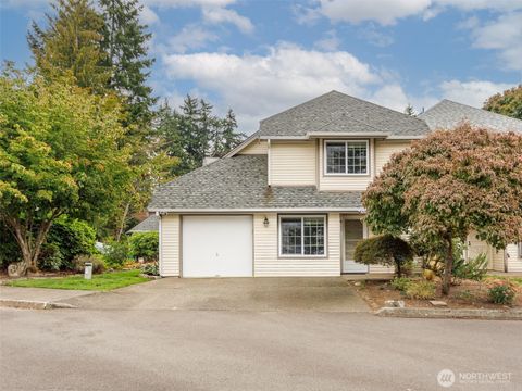 Photo of 411 S 328th Place, Federal Way, WA 98003 (MLS # 2432722)