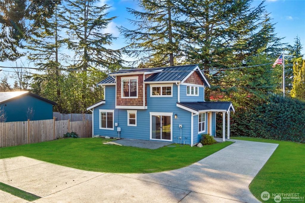 Photo of 12757 Dayton Avenue N #B, Seattle, WA 98133 (MLS # 2530713)
