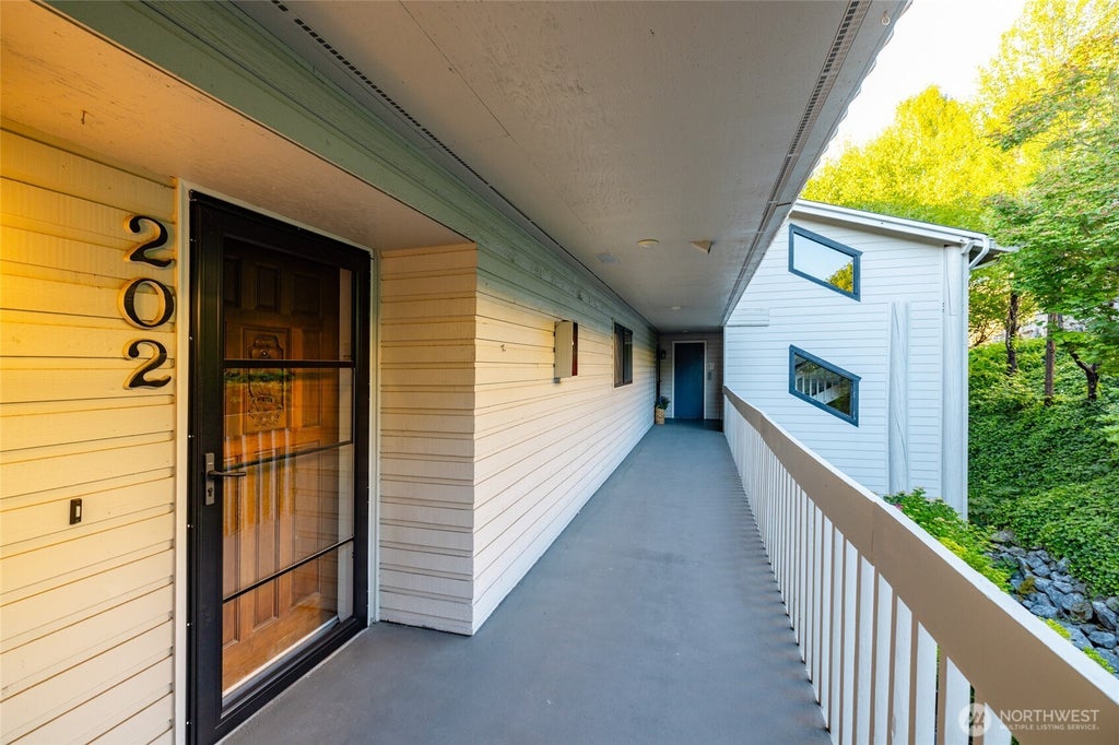 Photo of 402 Boulevard #202, Bellingham, WA 98225 (MLS # 2541178)