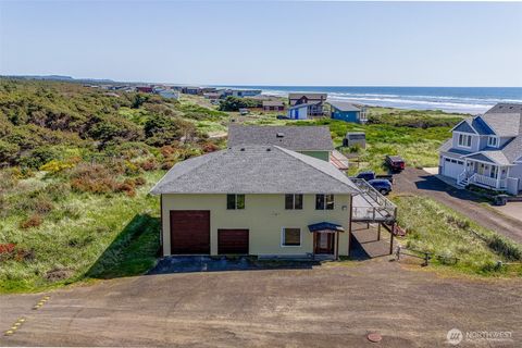 927 Pheasant Run Westport WA 98595