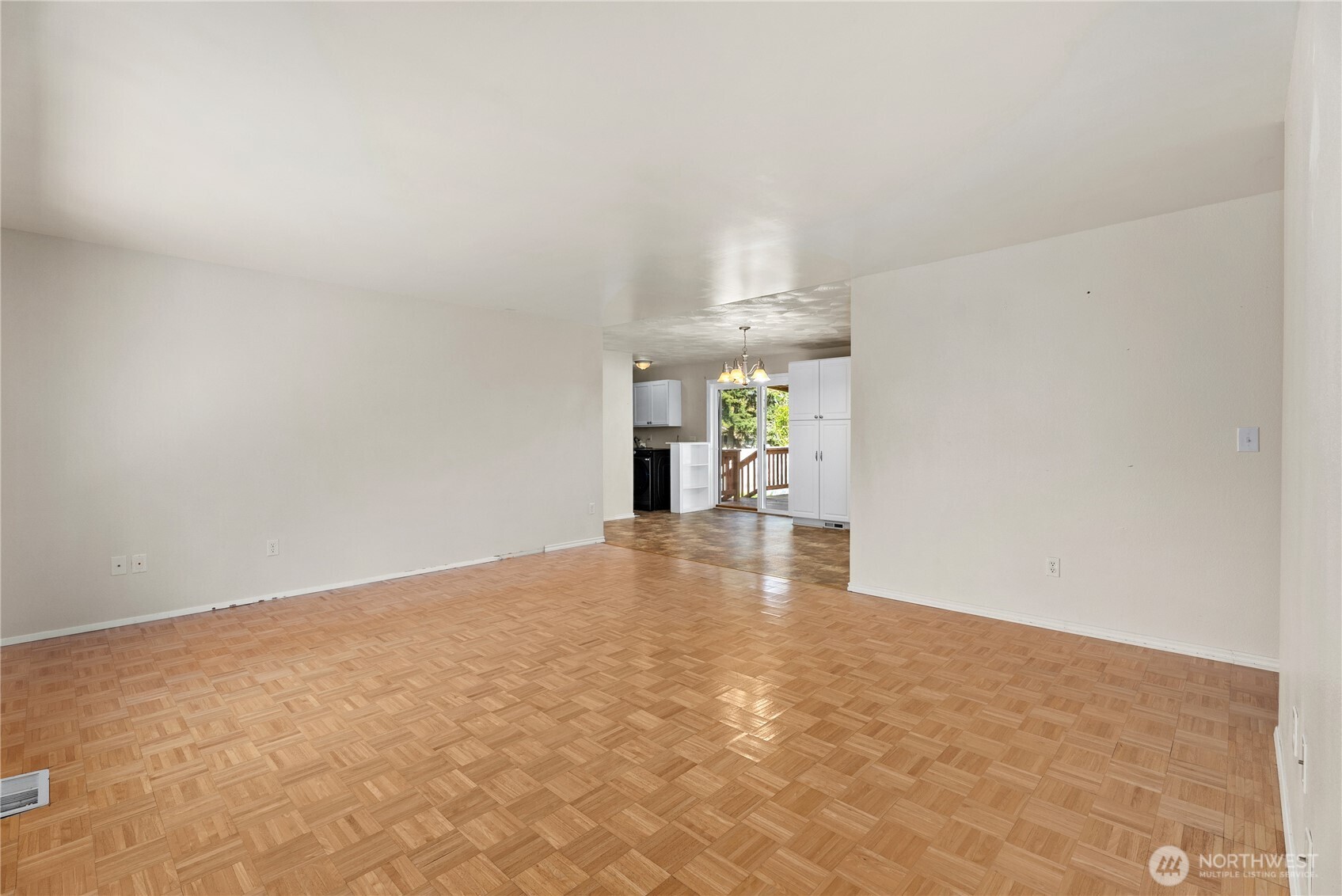 4051 S 38th Street