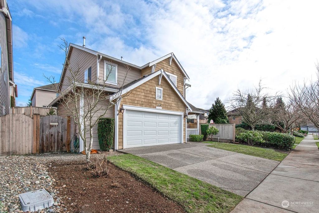 Photo of 13425 40th Avenue SE, Mill Creek, WA 98012 (MLS # 2038061)