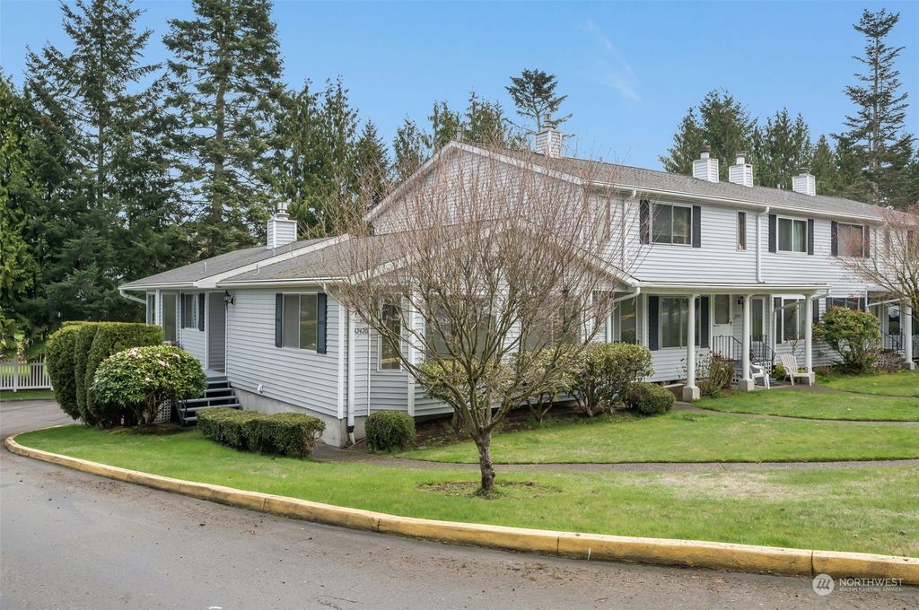 Photo of 32420 2nd Place S, Federal Way, WA 98003 (MLS # 2055290)