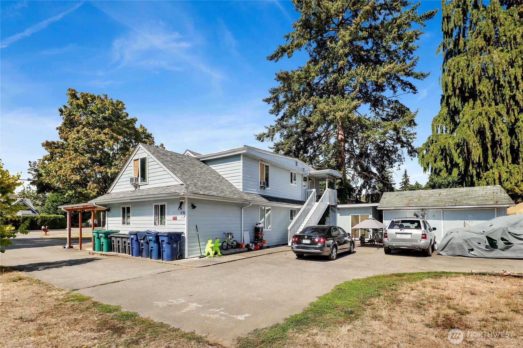 1390 Cedar Avenue