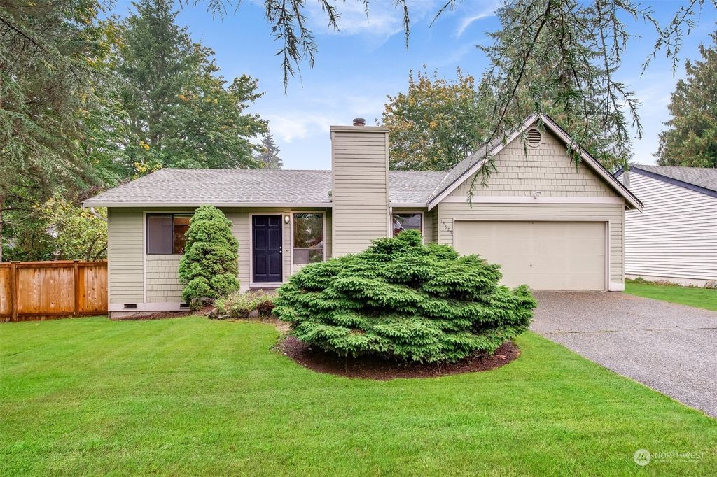 Photo of 13629 179th Avenue NE, Redmond, WA 98052 (MLS # 2172546)