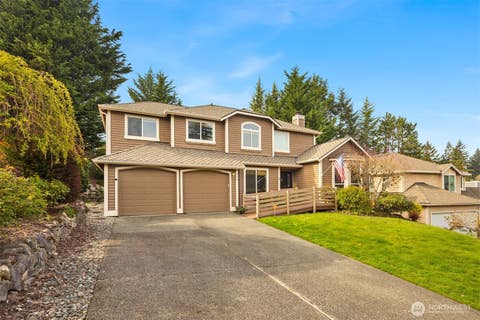 Photo of 836 SW 345th Street, Federal Way, WA 98023 (MLS # 2559707)