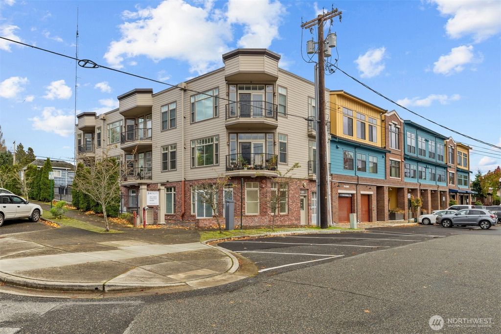 Photo of 1201 13th Street #301, Bellingham, WA 98225 (MLS # 2464497)