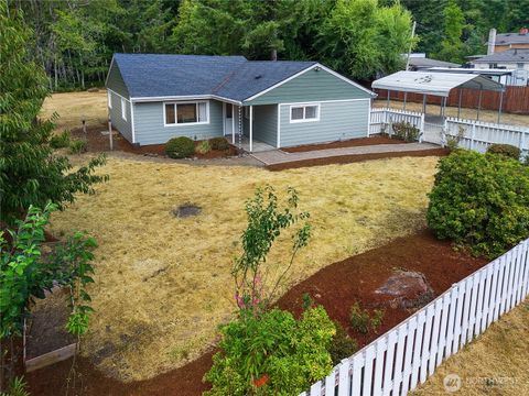 Photo of 620 Maple Street, Shelton, WA 98584 (MLS # 2418673)