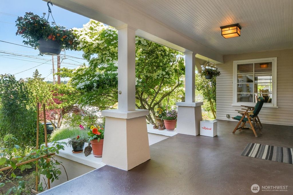 Photo of 4926 42nd Avenue S, Seattle, WA 98118 (MLS # 2399042)