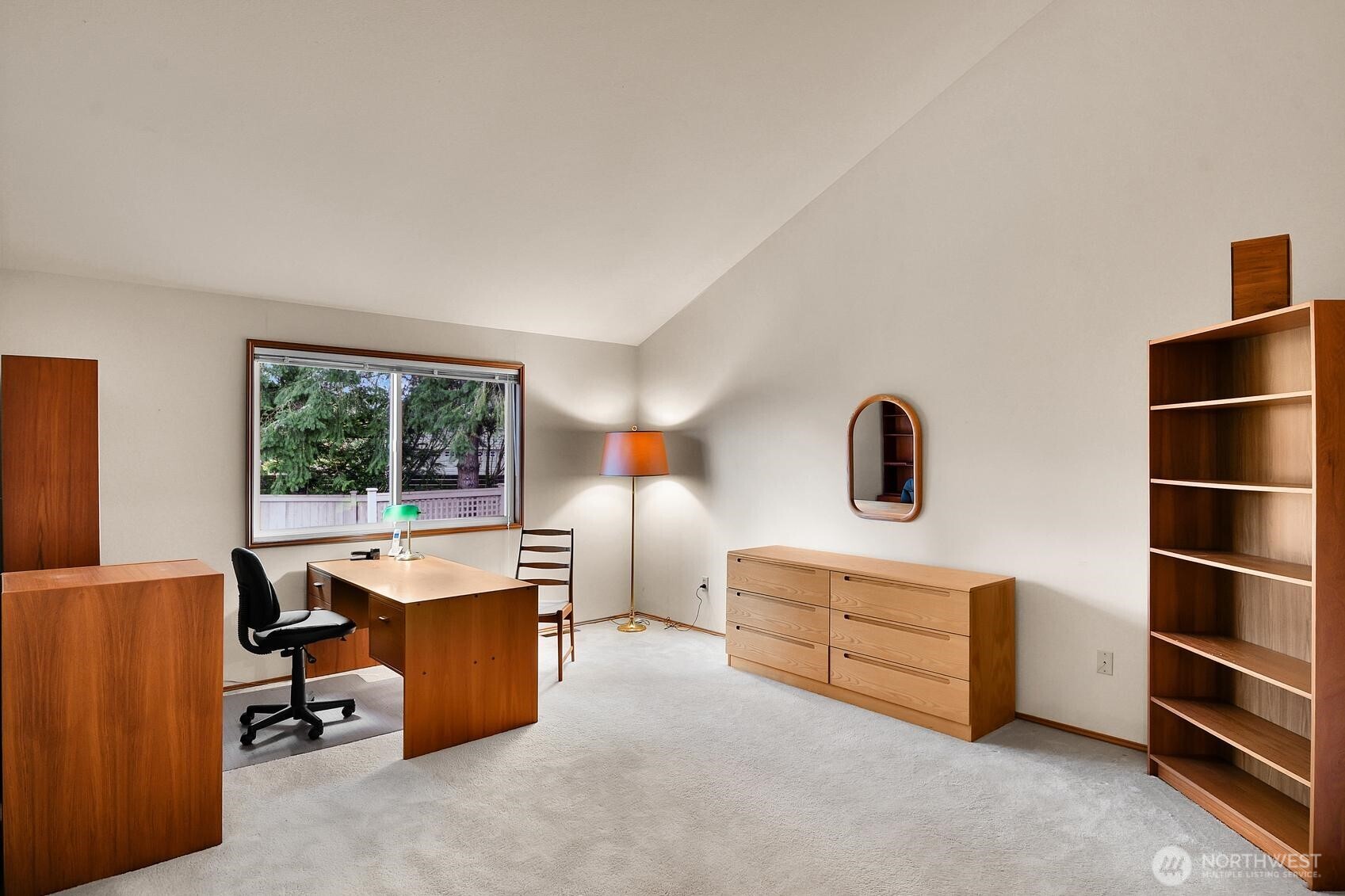 Bellevue, Washington, 98007, United States, 3 Bedrooms Bedrooms, ,3 BathroomsBathrooms,Residential,Active,2037094