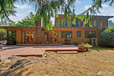 Photo of 12838 NE 73rd Street, Kirkland, WA 98033 (MLS # 2566231)