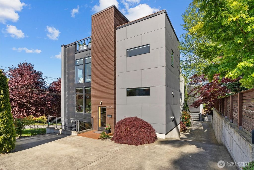 Photo of 3060 24th Avenue W, Seattle, WA 98199 (MLS # 2370970)