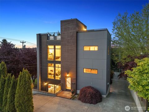 3060 24th Avenue W Seattle WA 98199