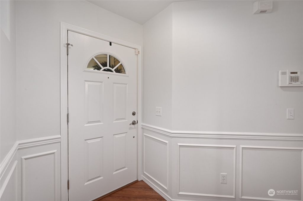 Photo of 22926 SE 240th Place, Maple Valley, WA 98038 (MLS # 2234020)