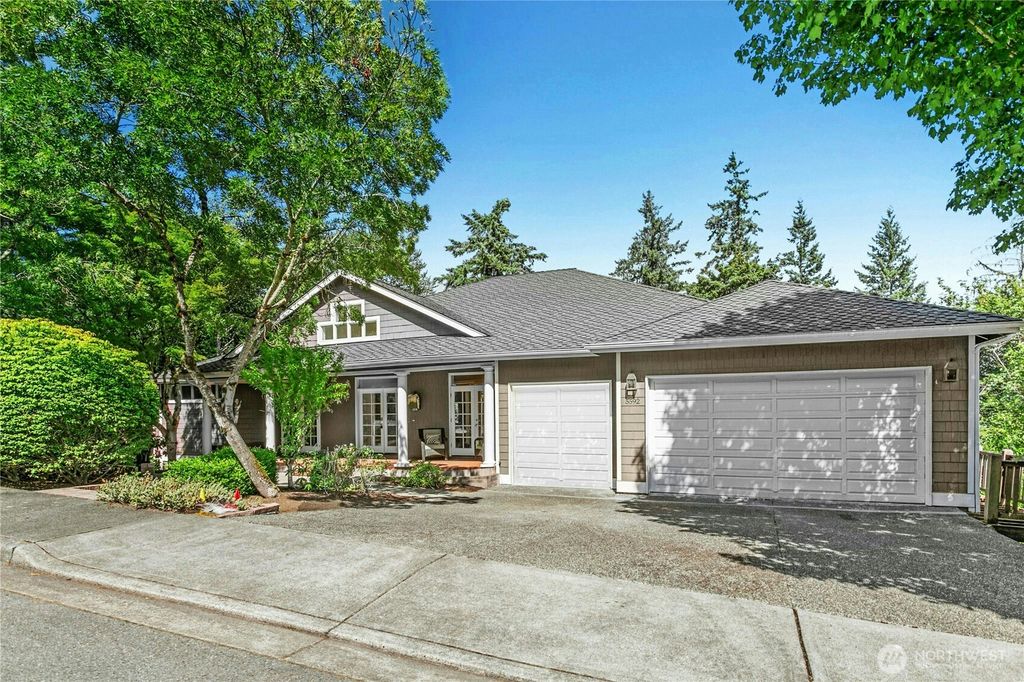 Photo of 5592 159th Place SE, Bellevue, WA 98006 (MLS # 2370923)