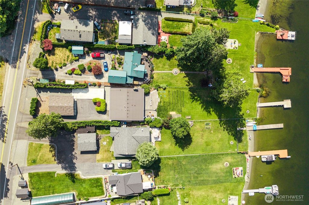 Photo of 31015 E Lake Morton Drive SE, Kent, WA 98042 (MLS # 2398416)