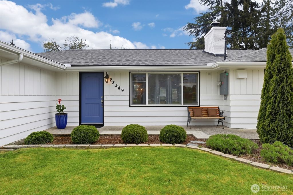 Photo of 23449 28th Avenue S, Des Moines, WA 98198 (MLS # 2515339)