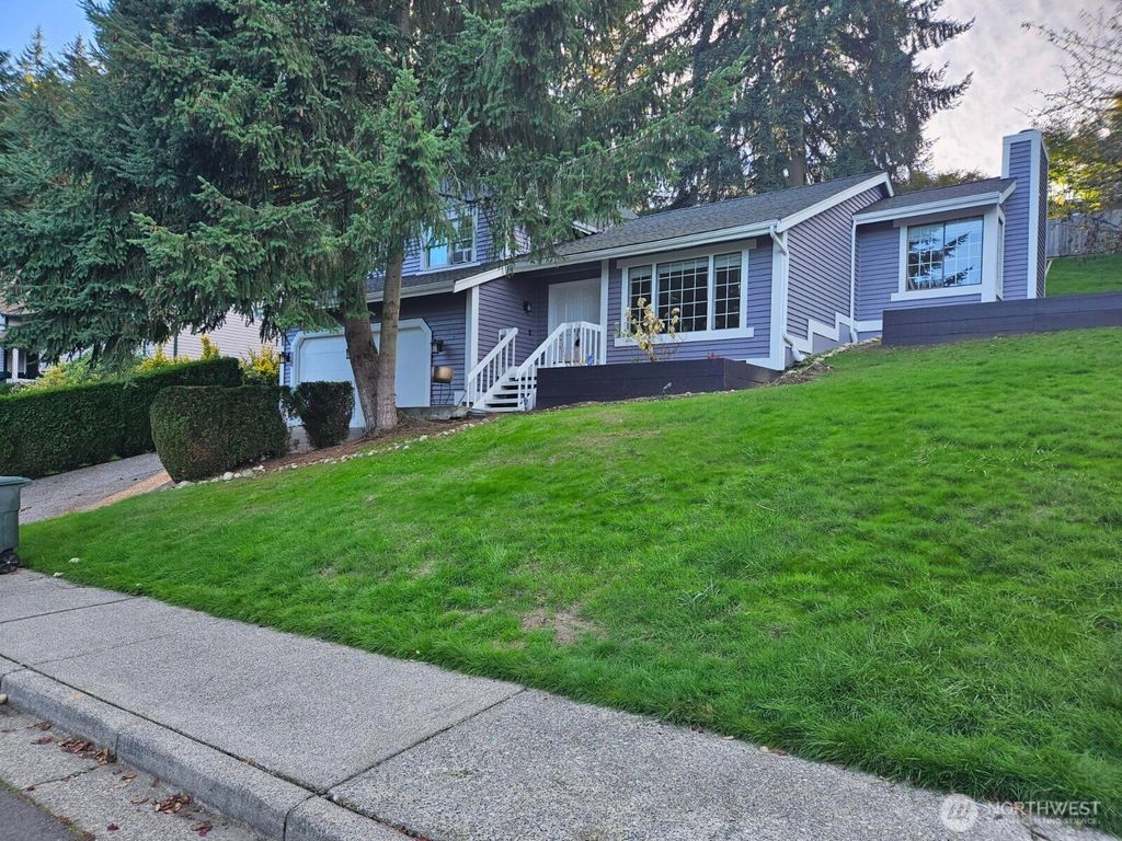 Photo of 2455 130th Avenue SE, Bellevue, WA 98005 (MLS # 2490131)