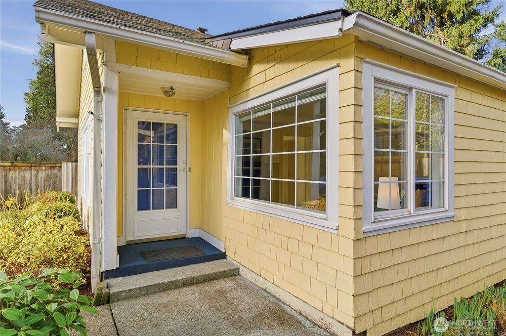 Photo of 2136 N 90th Street, Seattle, WA 98103 (MLS # 2467616)