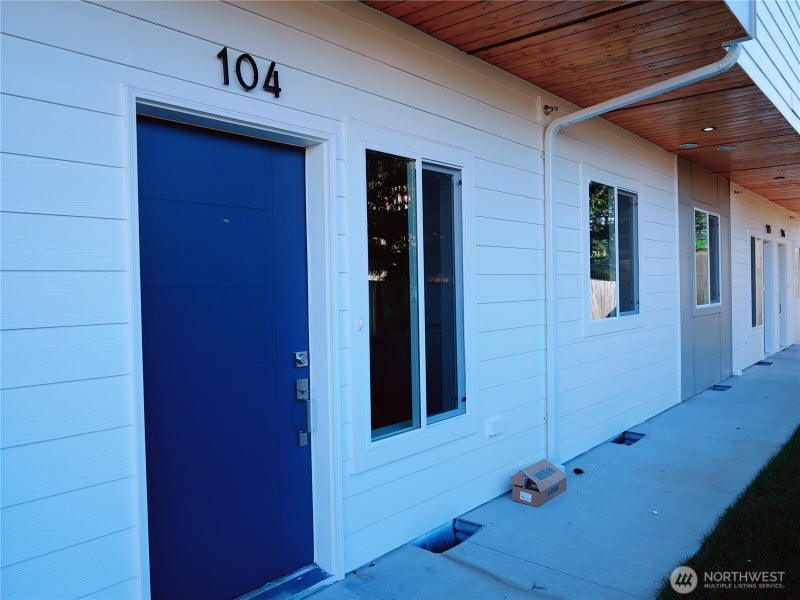 2155 Siddle Loop 104