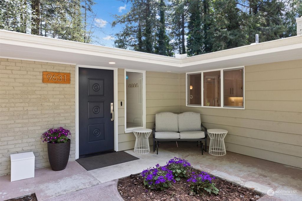 Photo of 9631 NE 198th Street, Bothell, WA 98011 (MLS # 2224055)
