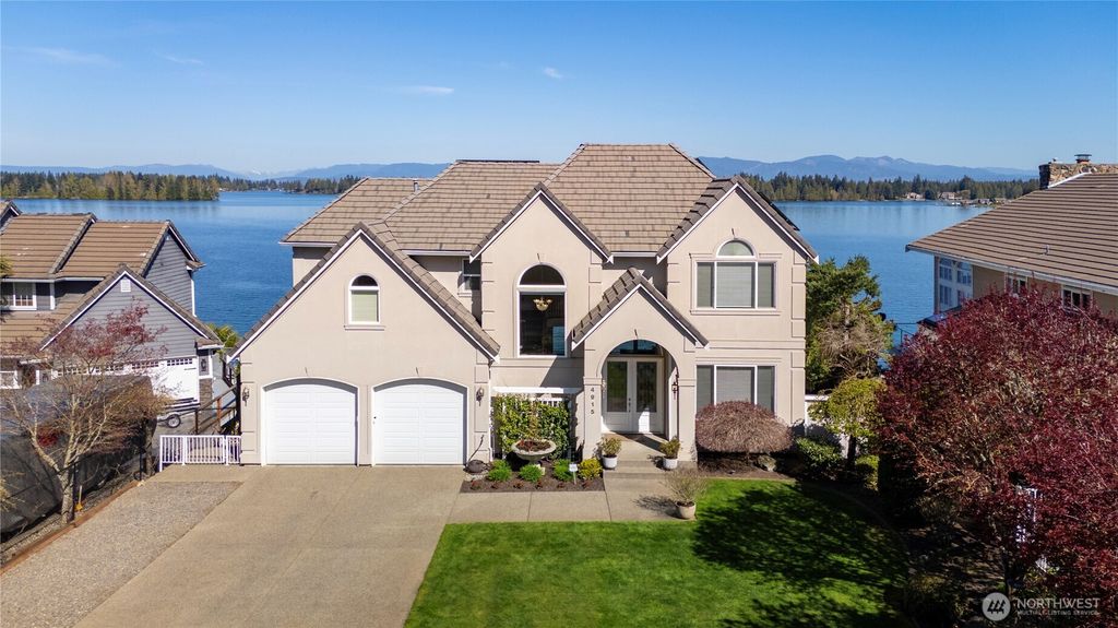 Photo of 4915 Jenks Point Way E, Lake Tapps, WA 98391 (MLS # 2506500)