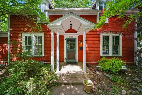 Photo of 827 Hobson Street, Walla Walla, WA 99362 (MLS # 2508669)