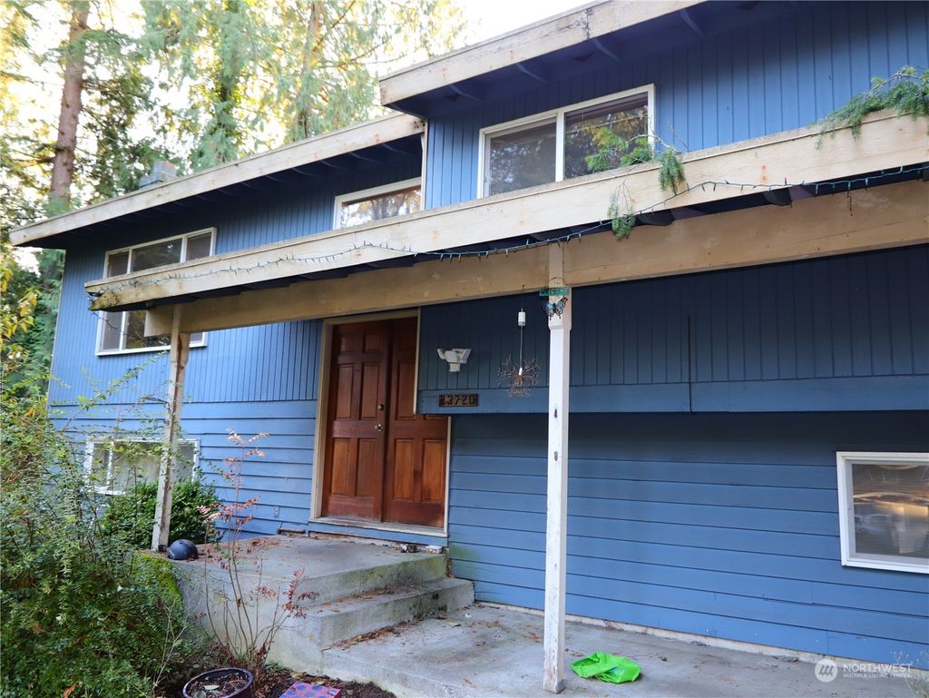 Photo of 23720 34th Avenue W, Brier, WA 98036 (MLS # 2303146)