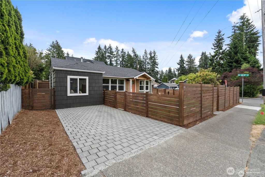 Photo of 12302 5th Avenue NE, Seattle, WA 98125 (MLS # 2404575)