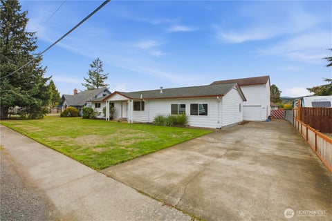 Photo of 334 Pearl Street, Buckley, WA 98321 (MLS # 2590609)