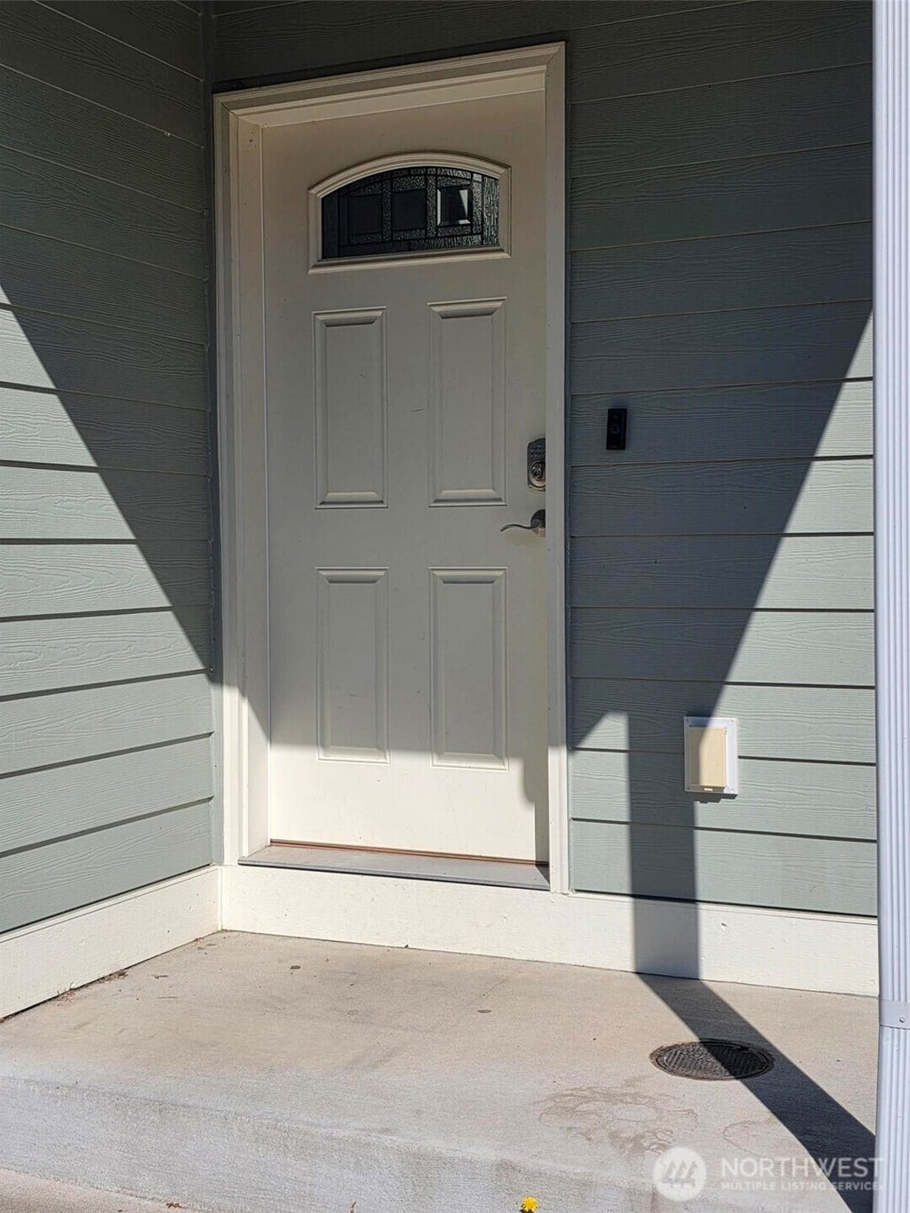 Photo of 3704 W F Street, Bremerton, WA 98312 (MLS # 2564951)
