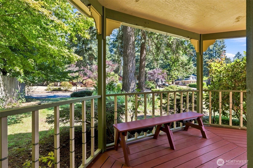 Photo of 4048 Oxford Loop SE, Lacey, WA 98503 (MLS # 2574069)