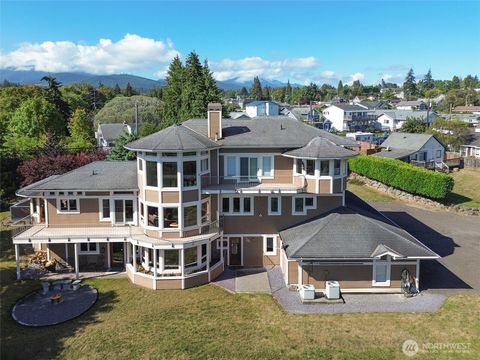 Photo of 706 W 4th Street, Port Angeles, WA 98363 (MLS # 2376864)