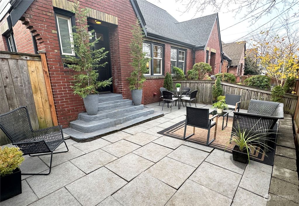 Photo of 719 26th Avenue #Unit A, Seattle, WA 98122 (MLS # 2313310)