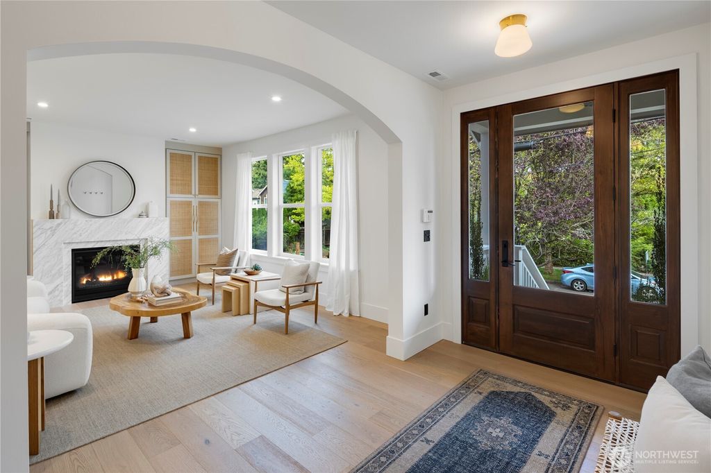 Photo of 7015 37th Avenue NE, Seattle, WA 98115 (MLS # 2335746)