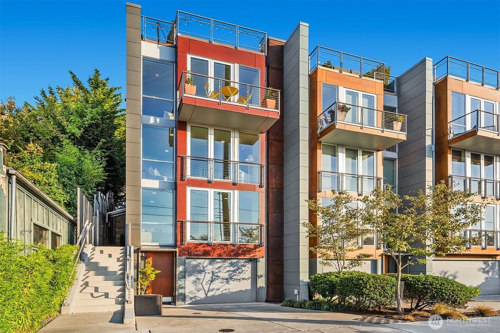 Photo of 2840 Fairview Avenue E, Seattle, WA 98102 (MLS # 2436650)